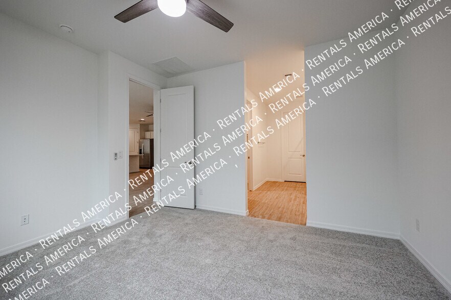 Building Photo - 9351 E Steno Ave