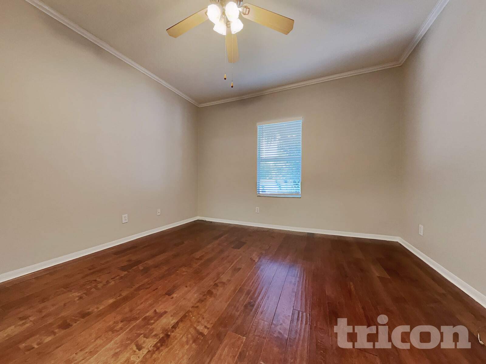 Building Photo - 1227 Gordon Oaks Dr