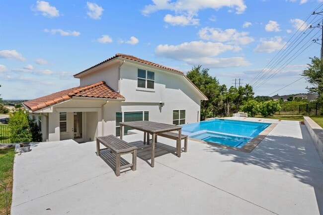 Building Photo - 104 Majestic Arroyo Way