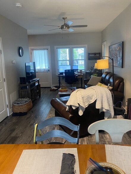 Building Photo - 139 W 2nd Ave