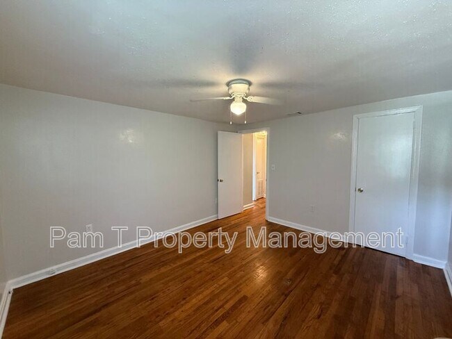 Building Photo - 75 Rommel Ave