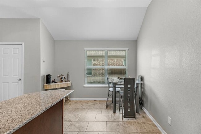 Building Photo - 1811 Buttonwood Trail