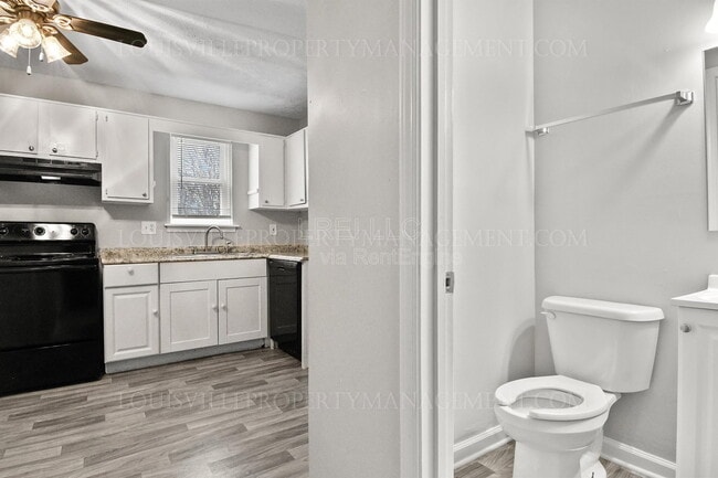 Building Photo - 3418 Clingstone Way