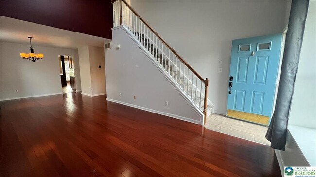 Building Photo - 520 Wild Mint Ln