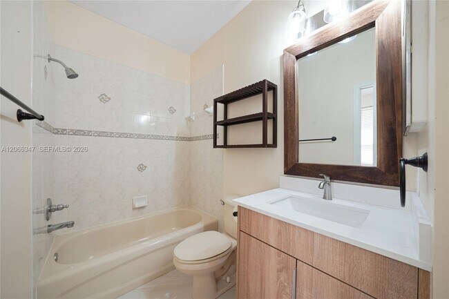Building Photo - 4312 Laurel Ridge Cir