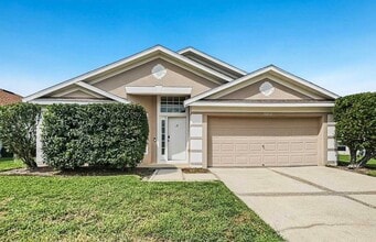 Building Photo - 30237 Glenham Ct