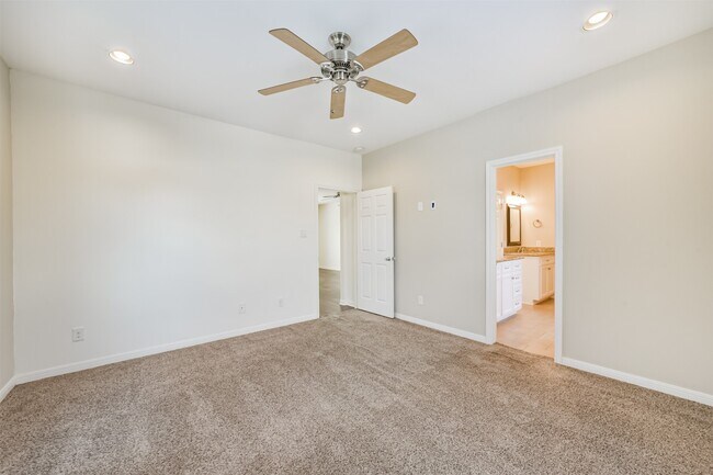 Building Photo - 5305 Avenue J