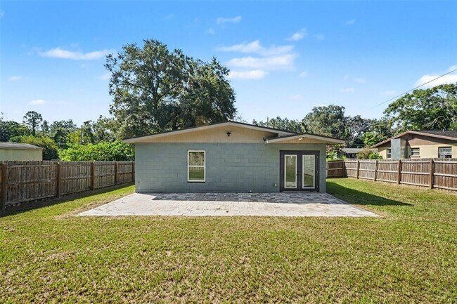 Building Photo - 20703 Mickens Dr