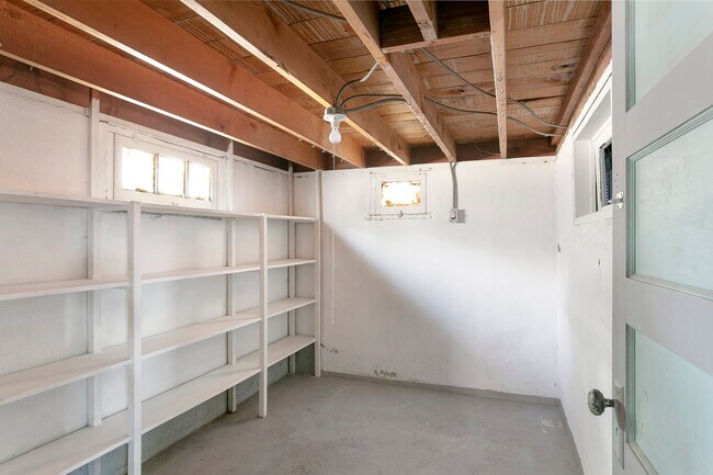 Building Photo - 4216 Southeast 37th Avenue