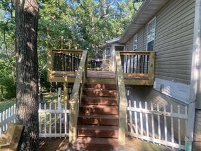 Building Photo - Furnished 4 Bedroom 3 Bath House in Kimberling City, MO with 2 car garage-Seasonal Lake View