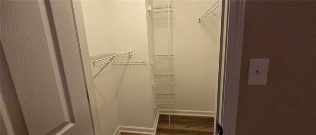 Building Photo - 3024 Jester Ct