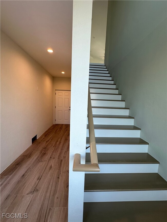 Building Photo - 4717 Spring Creek Dr