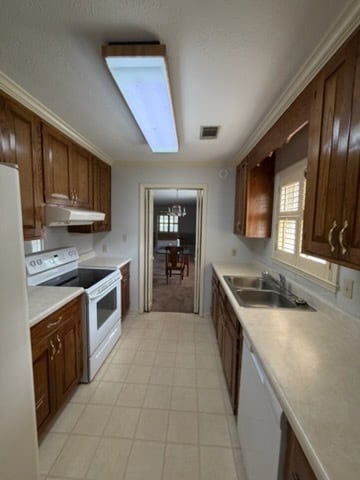 Building Photo - 118 Country Club Dr