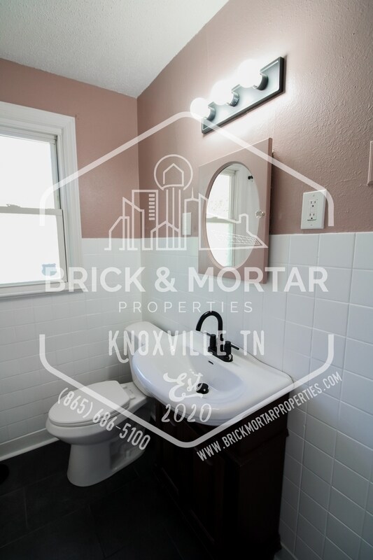 Building Photo - 2725 Keith Ave