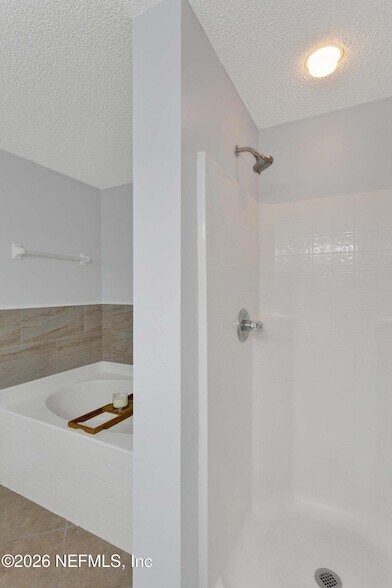 Building Photo - 1410 Runes Ct