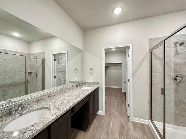 Building Photo - 213 Joseph Cir