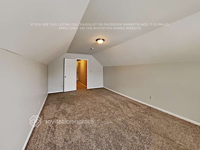 Building Photo - 4601 Falcon Chase Dr SW