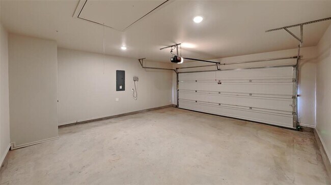 Building Photo - 9024 NW 127th St