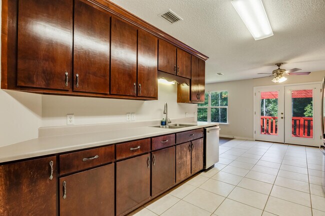Building Photo - 4555 Wolf Track Ridge
