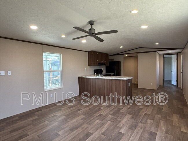 Building Photo - 1866 El Dorado Dr