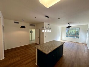 Building Photo - Gorgeous Spacious 2 Bedroom - 2 bath Condo with parking in Little Tokyo