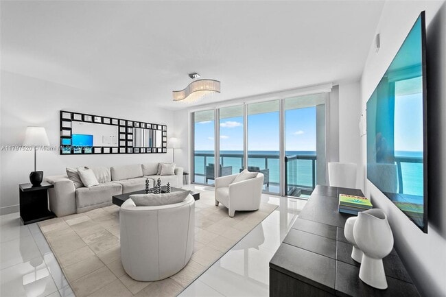 Primary Photo - 6899 Collins Ave
