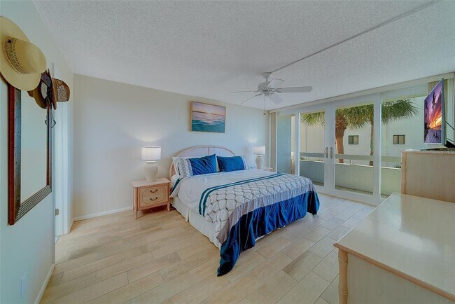 Building Photo - 17900 Gulf Blvd