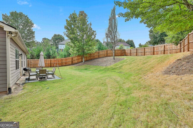 Building Photo - 205 Inverness Ave