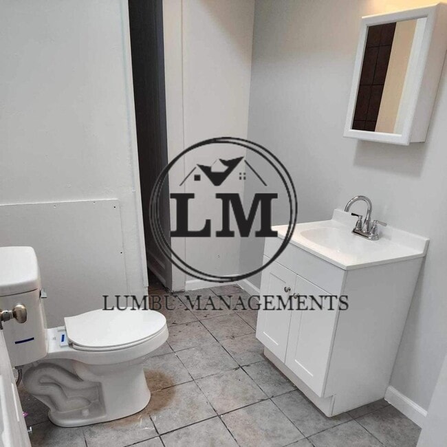 Building Photo - 863 Stokes St