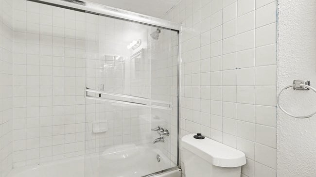 Building Photo - 10211 Ura Ln