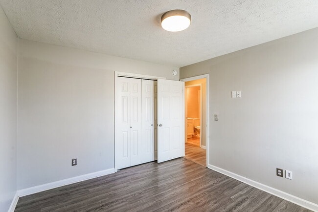 Building Photo - 126 Fergus Rd