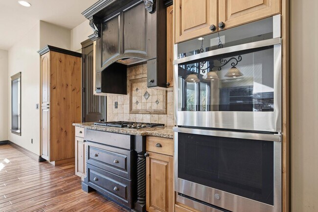 Building Photo - 1356 S Hidden Island Pl