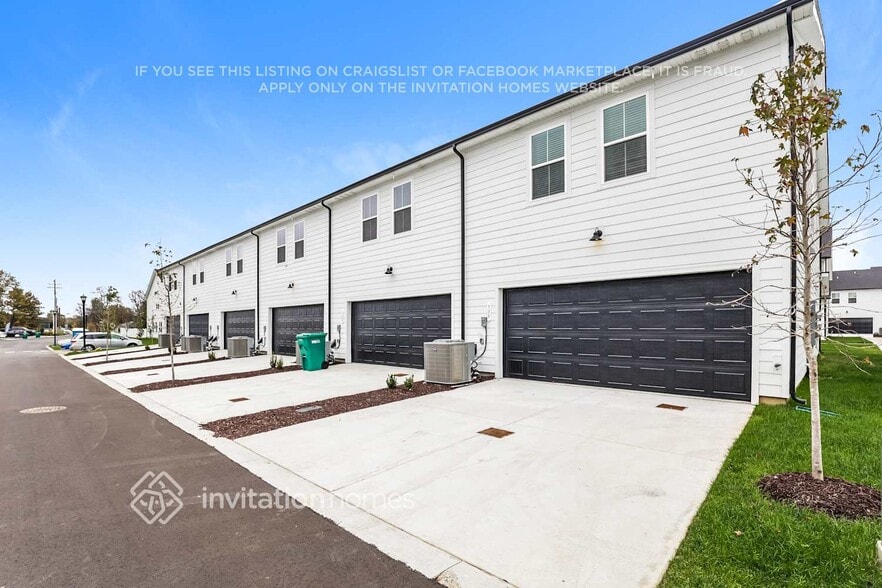 Building Photo - 133 Maybrook Dr