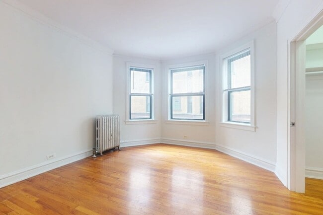 Floorplan - 5415 S. Woodlawn Avenue