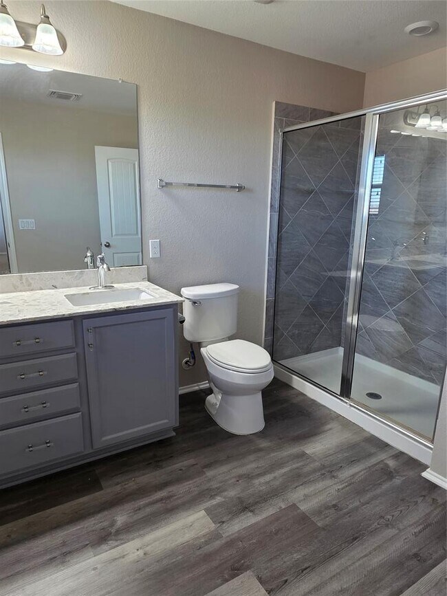 Building Photo - 1704 Constanta Dr