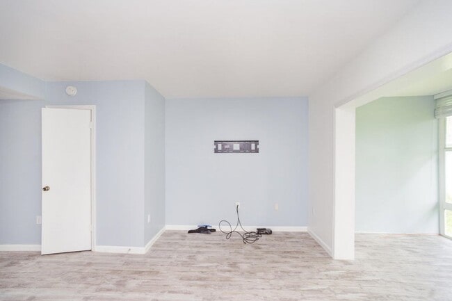 Building Photo - Vero Beach Rental