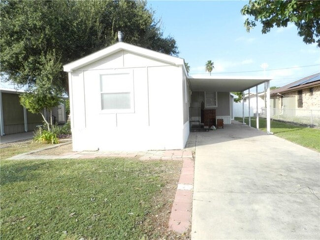 Building Photo - 17 Amy St