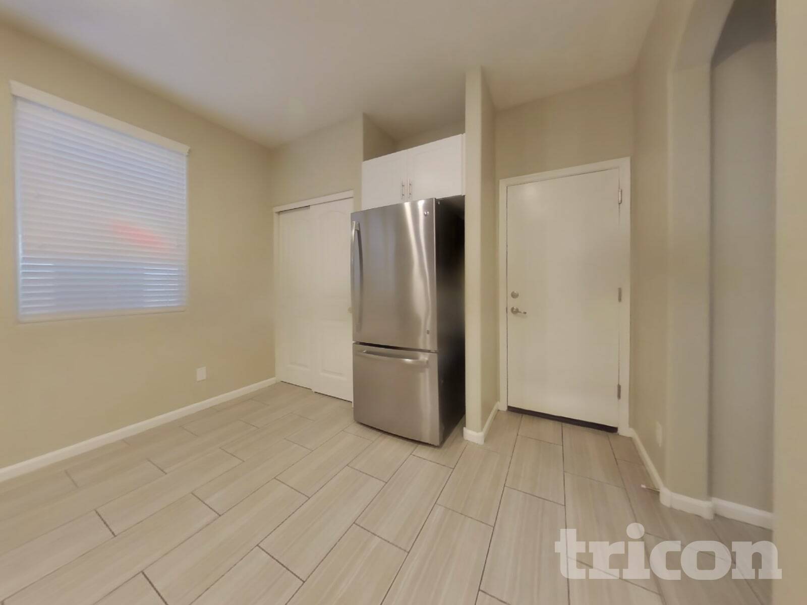 Building Photo - 12588 W Via Dona Rd