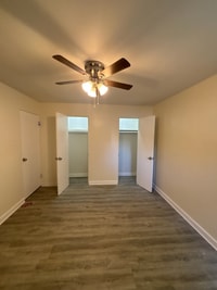 Building Photo - 14605 Des Plaines St
