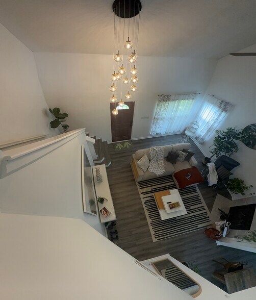 Building Photo - 5222 Waterton Lakes Dr