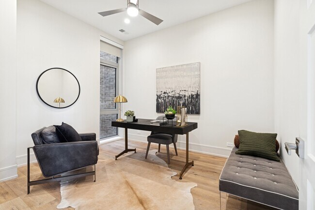 Building Photo - 3951 N Wayne Ave