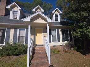 Building Photo - 5700 Nassau Dr