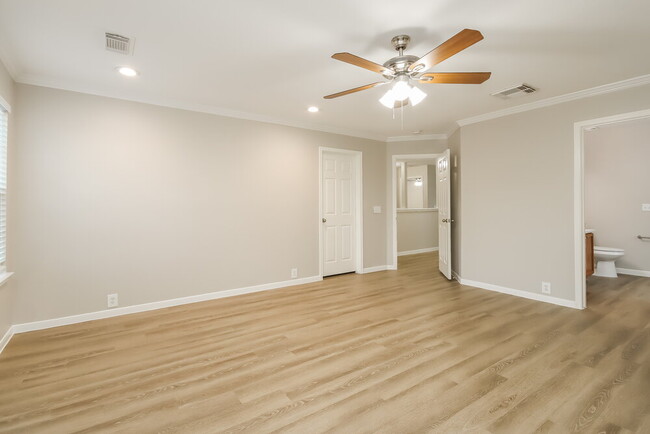 Building Photo - 20122 Cypresswood Glen