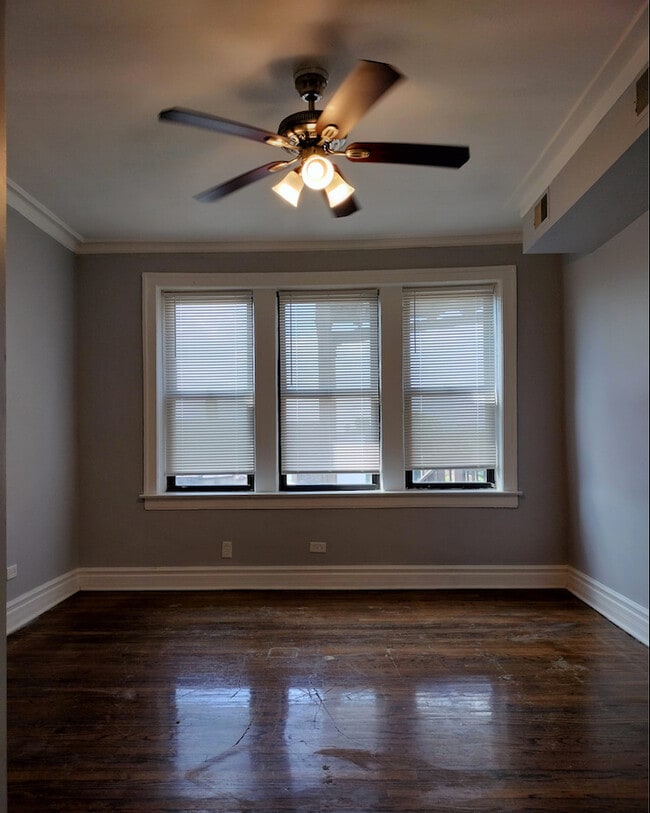 Building Photo - 1739 W 80th St