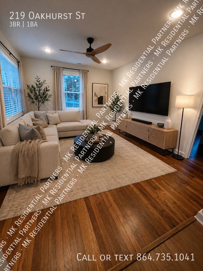 Building Photo - 219 Oakhurst St