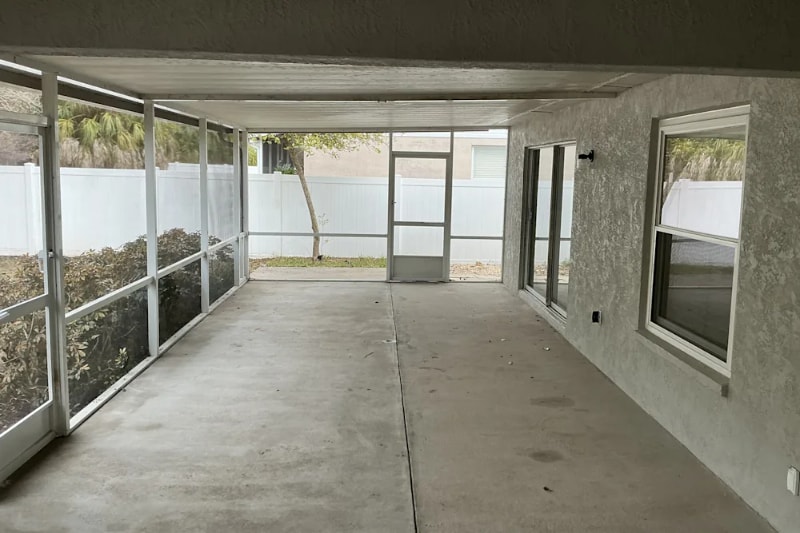 Building Photo - 9601 Wydella St