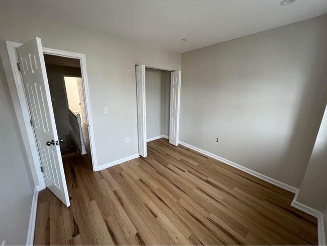 Building Photo - 31 N Curley St