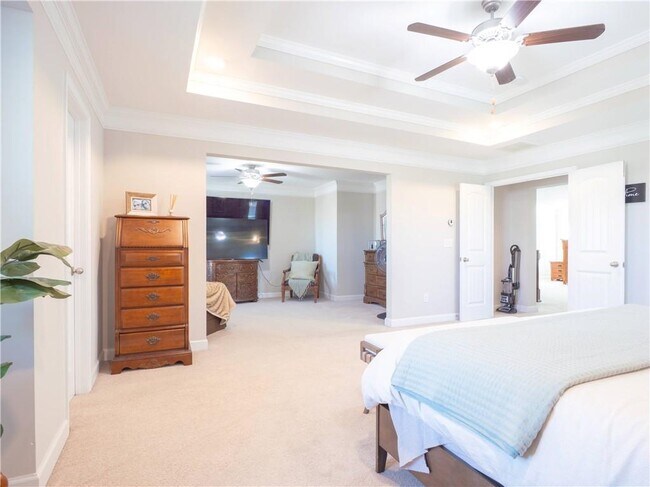 Building Photo - 2720 Canter Meadow Dr