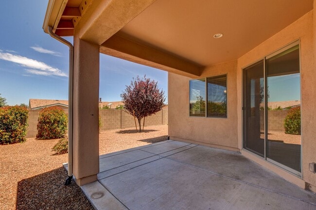 Building Photo - Beautiful home in Prescott