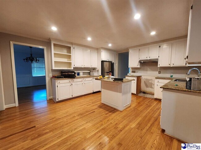 Building Photo - 1030 Cheraw Dr